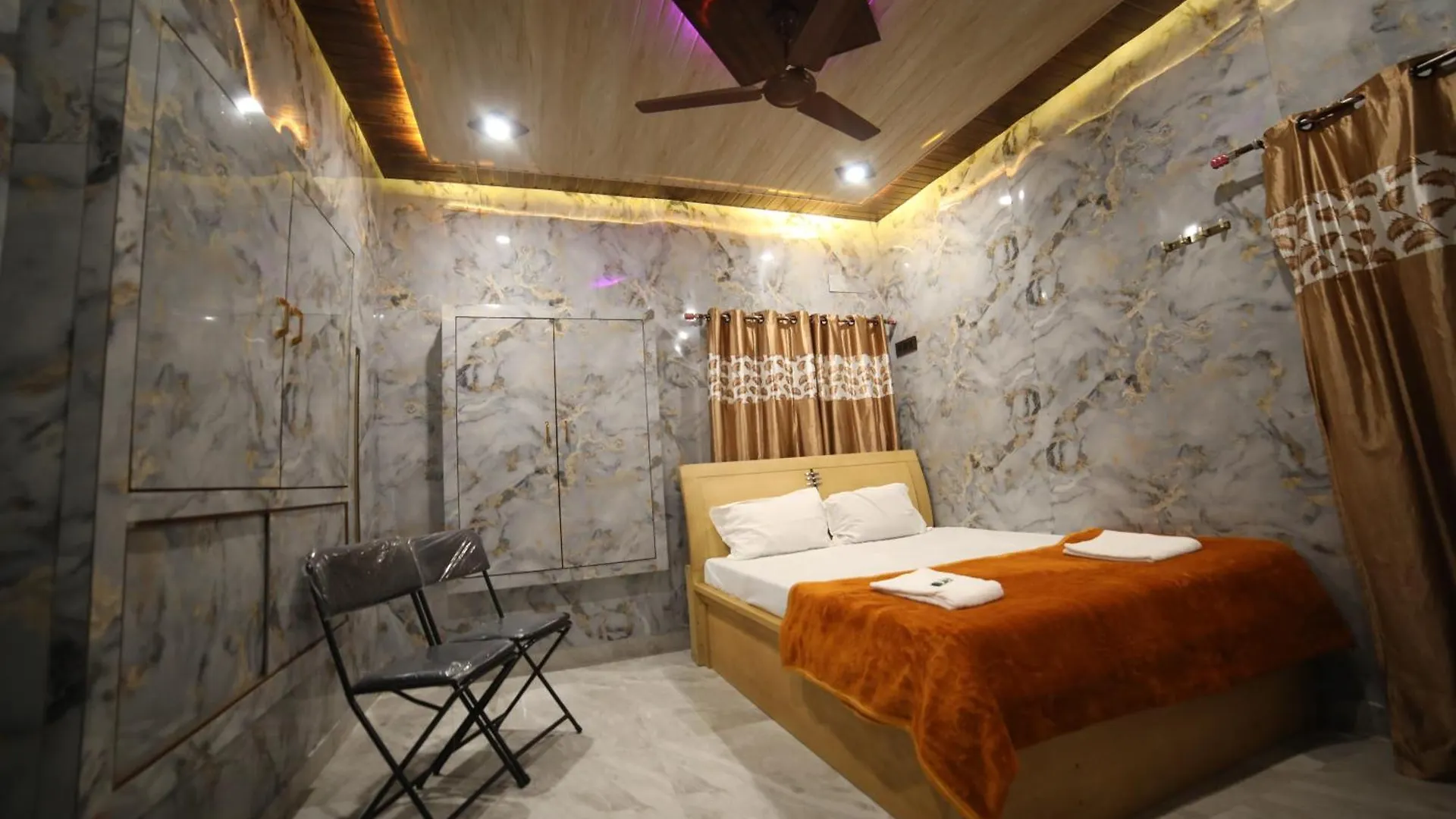 Maa Vishalakshi Home Stay Βαρανάσι 0*,  Ινδία