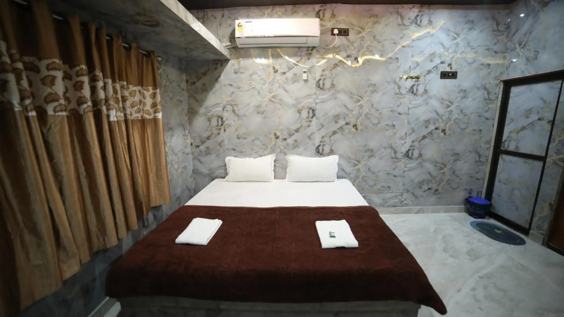 Maa Vishalakshi Home Stay Βαρανάσι